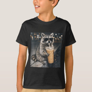 Camiseta Mapache bebiendo café helado meme divertido animal