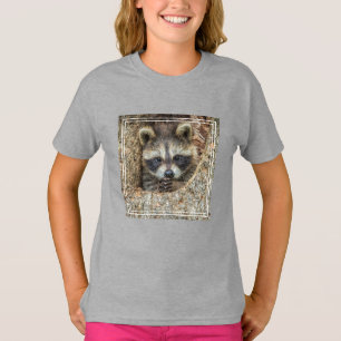 Camiseta Mapache en el interior de un hueco de árbol