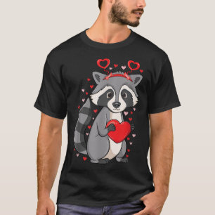 Camiseta Mapache lindo sosteniendo corazones patrón de amor