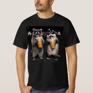 Camiseta Mapache Zarigüeya Divertido Bebiendo Café Helado –