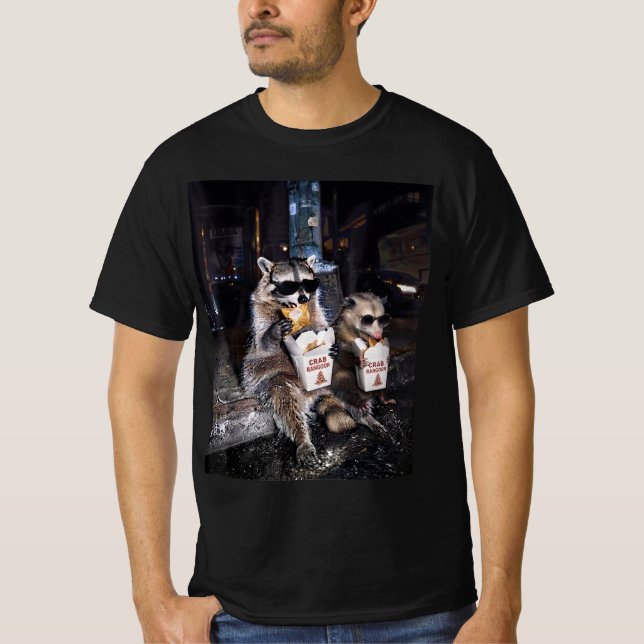 Camiseta Mapache Zarigüeya Divertido Comiendo Rangoon de Ca (Anverso)