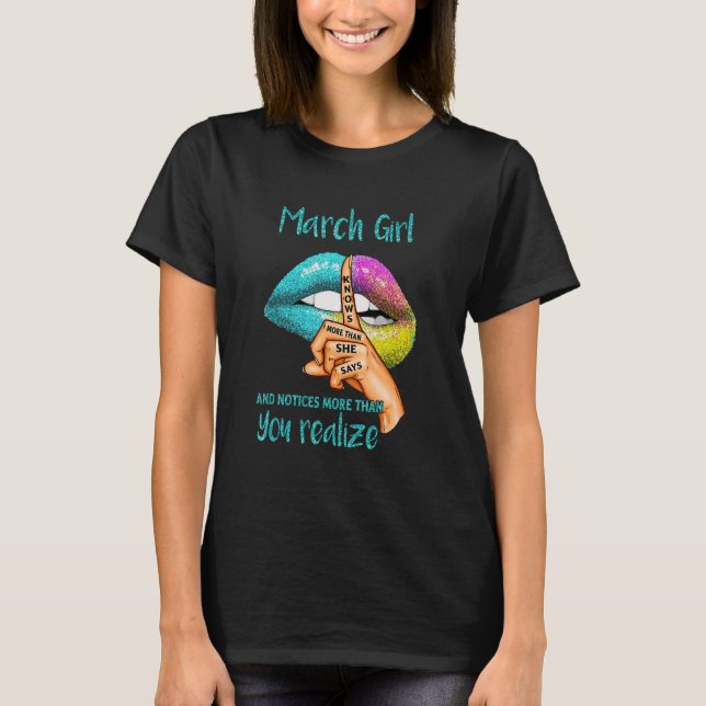 Camiseta March Chica sabe más de lo que dice (Anverso)
