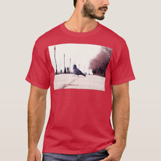 Camiseta Marching Pigeon
