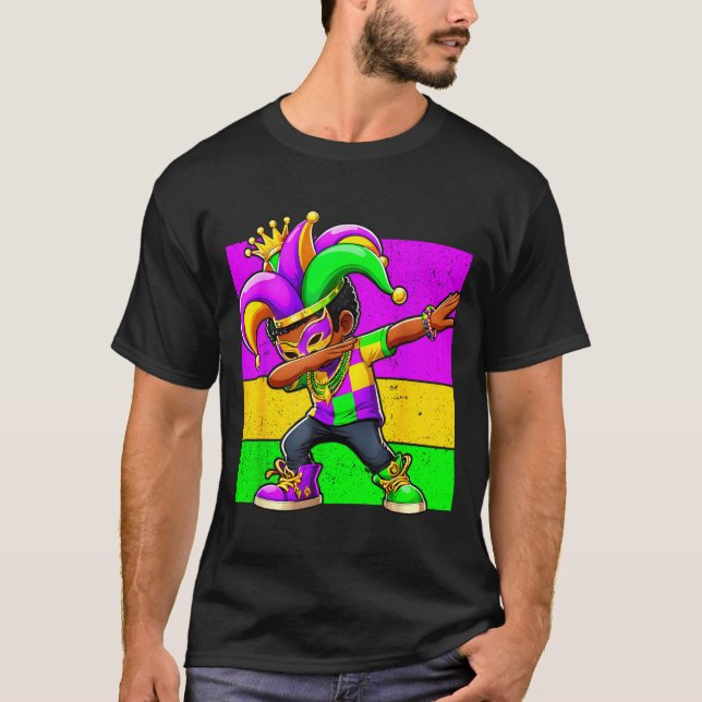 Camiseta Mardi Gras Funny Dabbing Black Boy Jester Hat Kid  (Anverso)