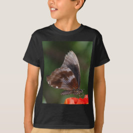 Camiseta Mariposa blanca y marrón en flor roja