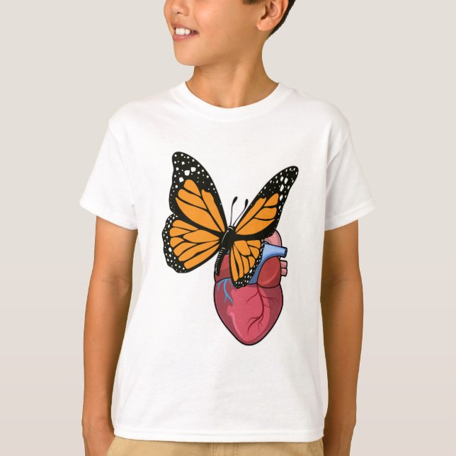 Camiseta Mariposa con corazón (Anverso)