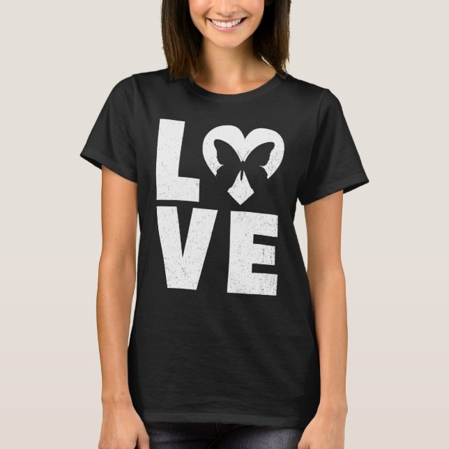 Camiseta Mariposa en amor al corazón (Anverso)