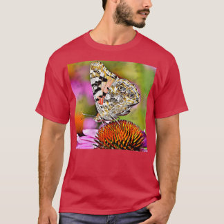 Camiseta Mariposa frita en flor floreciente