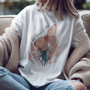 Camiseta Mariposa vintage en la flor