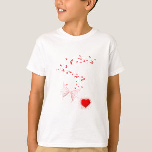 Camiseta Mariposa y corazón de los pájaros rojos