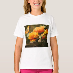 Camiseta Mariposa y flores naranjas