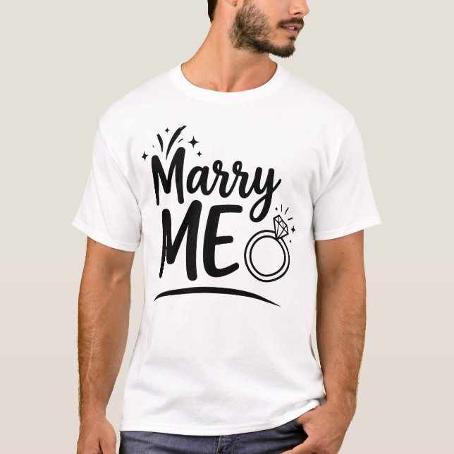 Camiseta Marry ME Engagement Proposal Romantic Bold Wedding (Anverso)