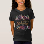 Camiseta Marsala Burgundy Relieve metalizado dorado Floral<br><div class="desc">Este bonito y moderno diseño de camisetas florales Junior Bridesmaid cuenta con un ramo acuático de marsala, azul marino, borgoña y eucalipto de vegetación que se divide. En el centro se coloca el título "Junior Bridesmaid", escrito en un lindo y moderno guión con letras a mano y tipografía sans serif...</div>