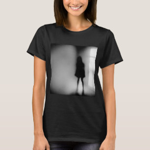 Camiseta Más allá de la sombra