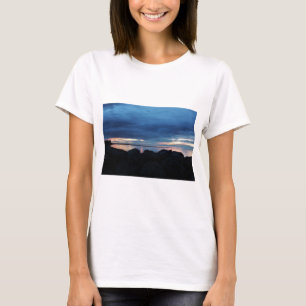 Camiseta Más allá de las rocas