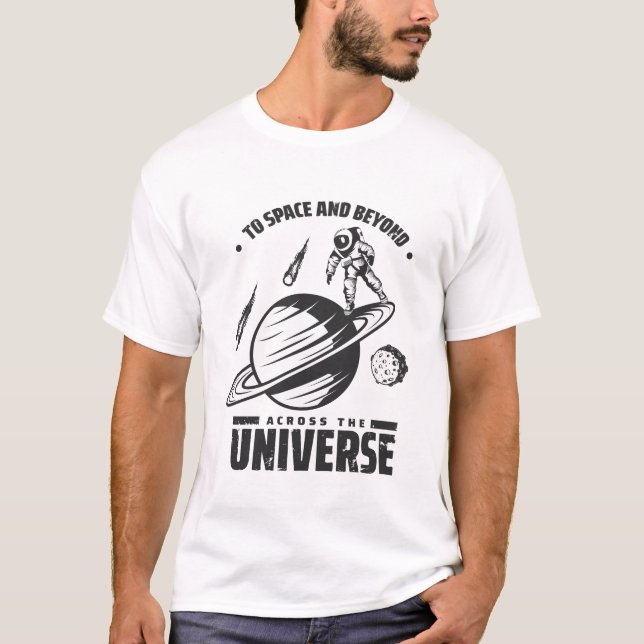 Camiseta Más allá del espacio (Anverso)
