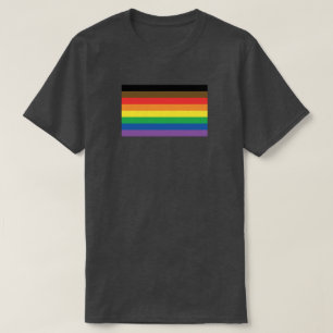 Camiseta Más colorean más personalizable LGBT del arco ir