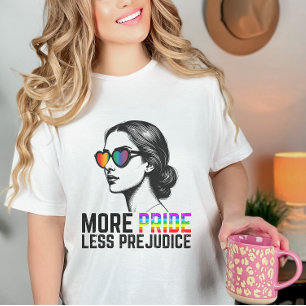 Camiseta Más orgullo menos prejuicio vintage arcoiris LGBTQ