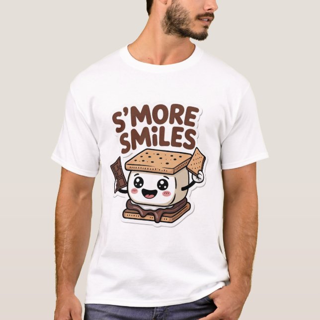 Camiseta Más Sonrisas Dulces Kawaii Acampando (Anverso)