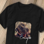 Camiseta Mascota Moderno y sencillo nombre y foto de Guay<br><div class="desc">Este diseño sencillo y moderno se compone de una tipografía de escritura moderna y sencilla. Añadir la foto del mascota personalizado de su perro,  gato,  cachorro o gatito</div>