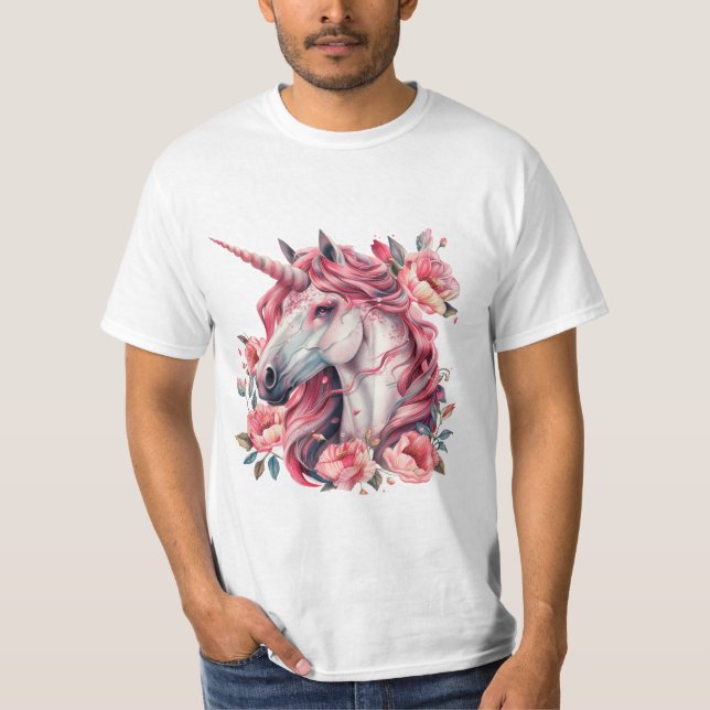Camiseta masculina con unicornio. (Anverso)