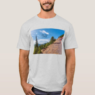Camiseta masculina en el tren de pico Pikes