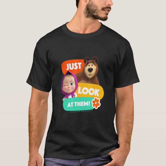 Camiseta Masha Y El Oso Sólo Los Miran. (Anverso)