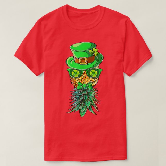 Camiseta Mask Swinger Upside Down Pineapple St Patrick's Da (Diseño del anverso)