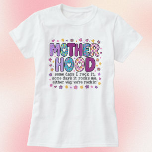 Camiseta Maternidad algunos días me rocío con morado