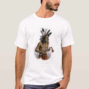 Camiseta Mato-Tope, adornado con las insignias de su Warlik