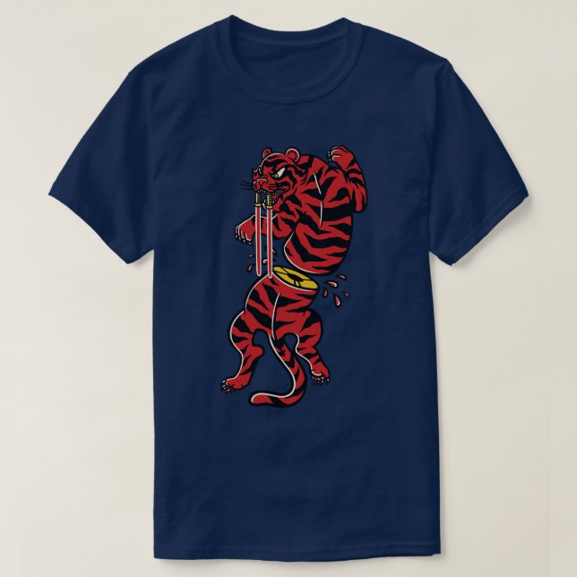 Camiseta Maul Red Toother Saber Tradicional Tattoo Style by (Diseño del anverso)