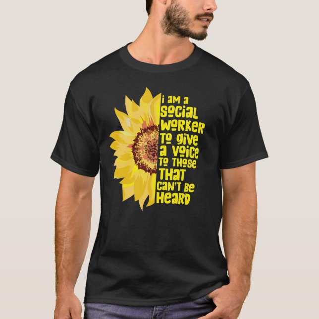 Camiseta Me Convertí En Trabajador Social Palabra De Flor D (Anverso)