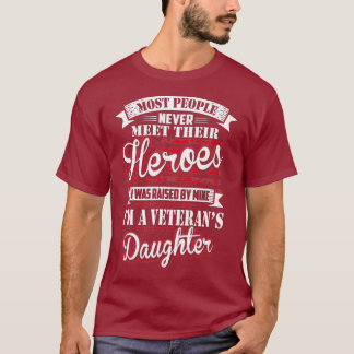 Camiseta Me Crió Mi Hija, Hermana Y Orgullosa Veterana
