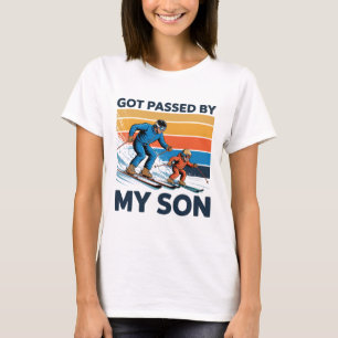 Camiseta Me dieron un golpe con el pedal por mi hijo Divert