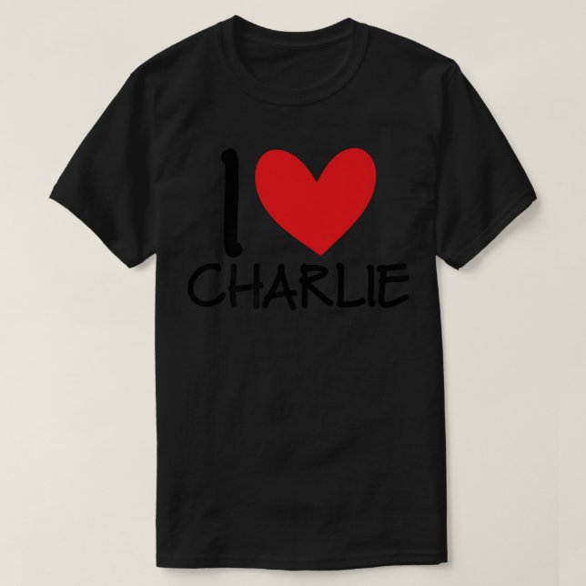 Camiseta Me encanta Charlie Name Heart Personalized Men BFF (Diseño del anverso)