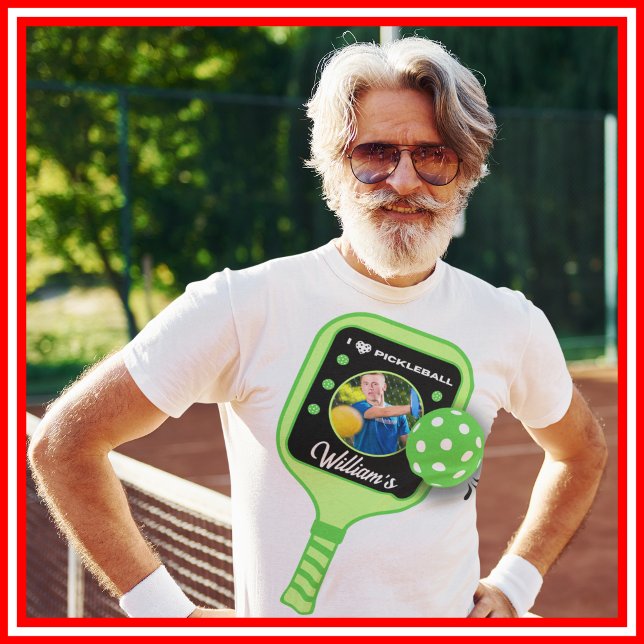 Camiseta Me encanta la foto deportiva de Pickleball Green P (I Love Pickleball Green Paddle Cute Sports PHOTO T-Shirt)