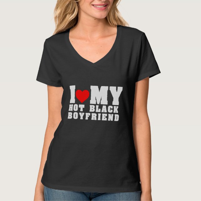 Camiseta Me Encanta Mi Caliente Amigo Negro (Anverso)