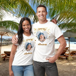 Camiseta Me encanta mi novia foto de corazón T-Shirt<br><div class="desc">Añade un nombre y una foto dentro del marco con forma de corazón. Con corazones dorados como decoración.</div>
