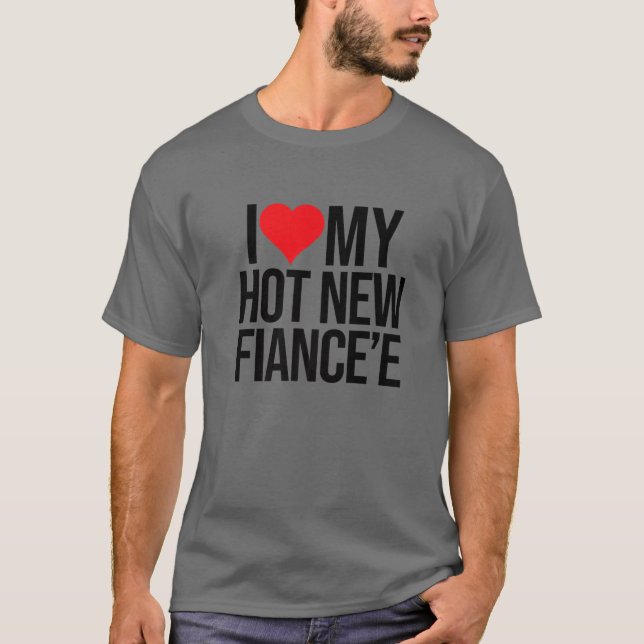 Camiseta Me Encanta Mi Nuevo Día de San Valentín De Fianza  (Anverso)