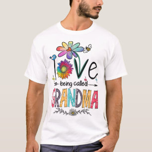 Camiseta Me Encanta Ser Llamada Abuela Daisy Flor Cute Moth