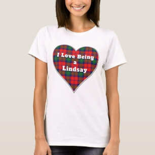 Camiseta Me encanta ser un clan Lindsay Tartan Plaid Heart