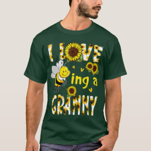 Camiseta Me Encanta Ser Una Abuela Día de la Madre De Abeja
