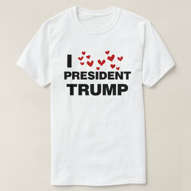 Camiseta Me encantan los corazones del presidente Trump (Diseño del anverso)