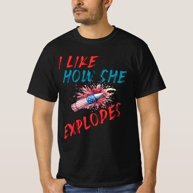 Camiseta Me Gusta Cómo Explota El 4 De Julio (Anverso)