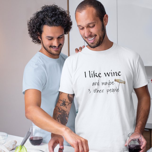 Camiseta Me Gusta el Vino y Quizás 3 Personas Más Humor (Subido por el creador)