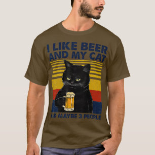 Camiseta Me gusta la cerveza mi gato y quizás 3 personas so