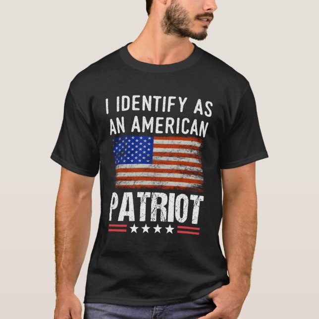 Camiseta Me Identifico Como Patriota Estadounidense De Vete (Anverso)