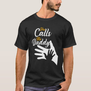 Camiseta Me Llama Papi Cita De Humor Adulto Divertido Para
