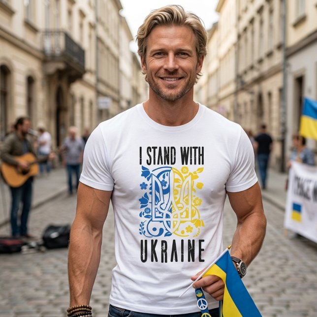 Camiseta Me mantengo con Ucrania. Tridente de Ucrania.  (Subido por el creador)