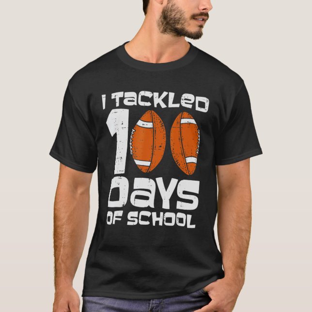 Camiseta Me Ocupé De 100 Días De Fútbol Escolar 100 Días Sm (Anverso)